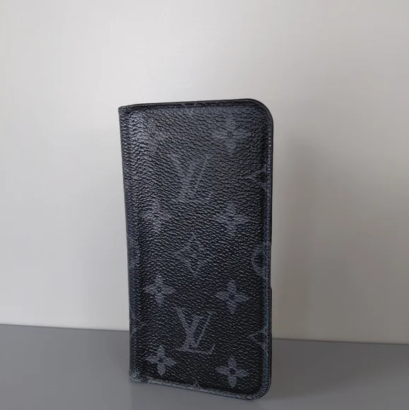 でし‼️Louis Vuitton ブラック ケース Louis Vuitton Black Monogram Phone Case